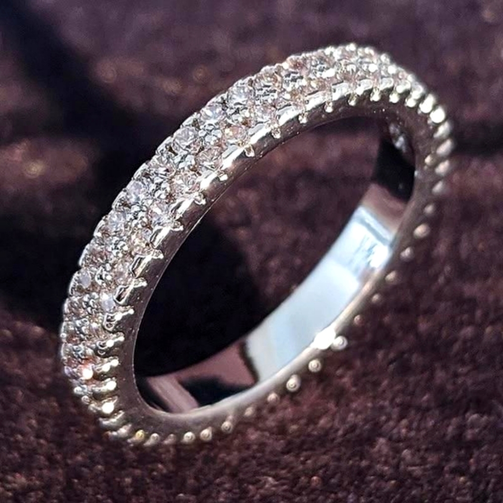 Elegant Silver Two Rows Diamond Ring - Picture 3 of 4